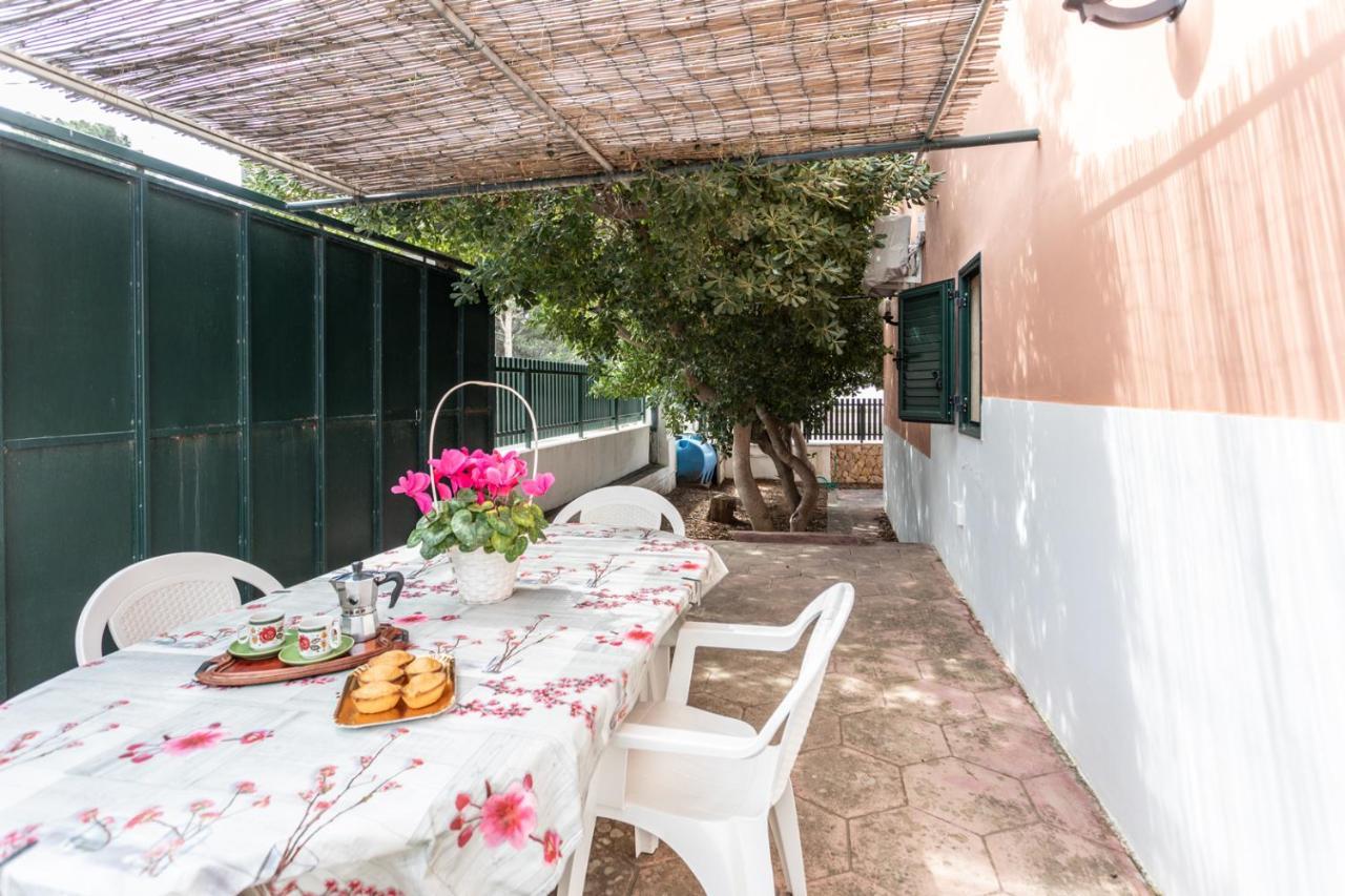 Villetta Bianca Sulla Spiaggia - Apulia Home Gallipoli Exterior photo